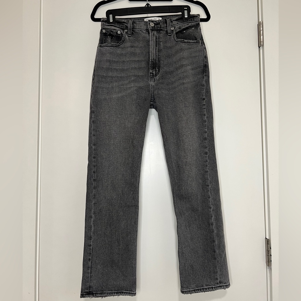 Abercrombie & Fitch Curve Love High Rise Ankle Straight Jeans